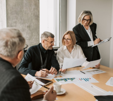 Incentivising Accountability: How Data Protection Authorities and Law Makers Can Encourage Accountability